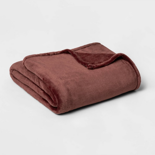 King Microplush Bed Blanket Berry - ?: Cozy Polyester, No Fill, Traditional Style, Machine Washable - 191908098623