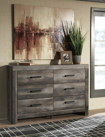 Wynnlow Six Drawer Dresser