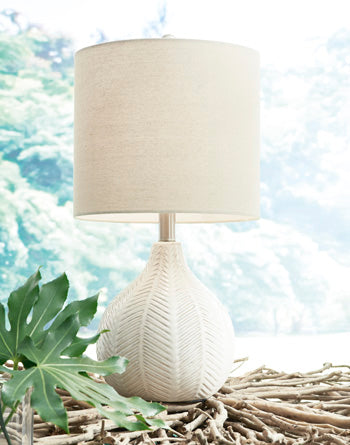 Ashley Express - Rainermen Ceramic Table Lamp (1/CN)