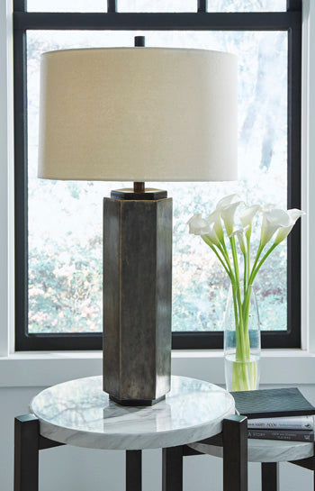 Ashley Express - Dirkton Metal Table Lamp (1/CN)