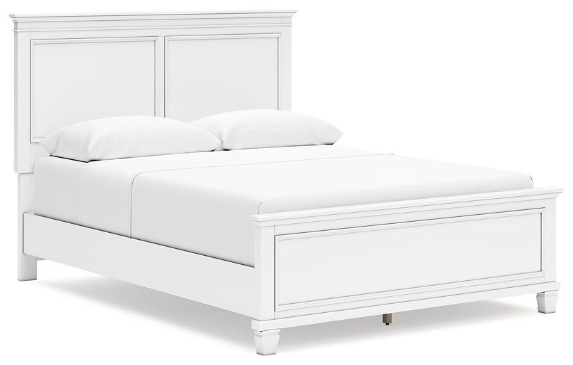 Fortman Queen Panel Bed with Mirrored Dresser